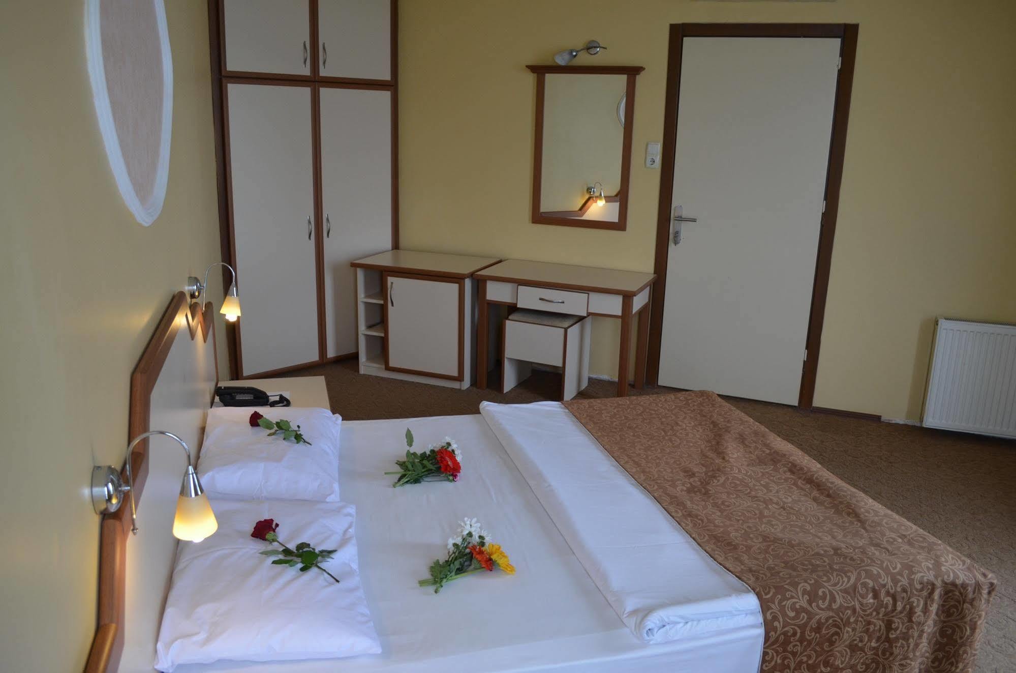 Ayvalik Palas Hotel Exteriér fotografie